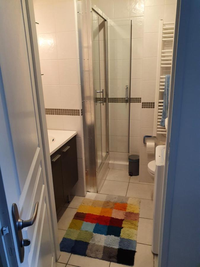 אקס-לה-באינס Appartement Cosy Au Calme Et En Centre Ville מראה חיצוני תמונה
